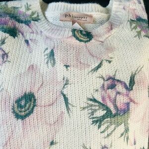 NWT 🤩 Philosophy Cream and Purple Crew Neck Sweater with Floral Design ~ 💕